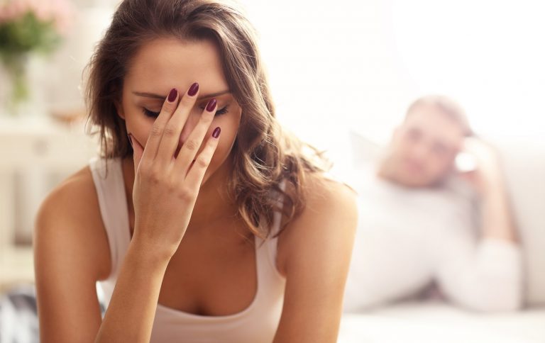 9 Signs of Unhappy marriage