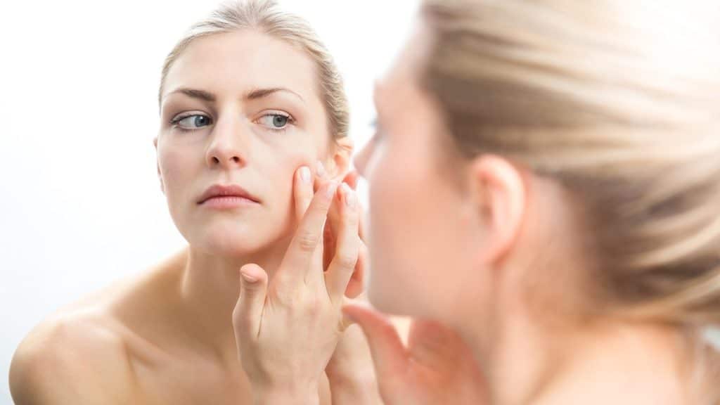 Amazing Skincare Tips To Have Clear And Flawless Skin5 1024x576 - 6 Skin Care Tips to Help Stop the Clock on Aging