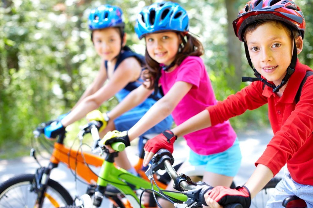 kids cycling 1024x682 - 23 Best Kid Activities for Winter