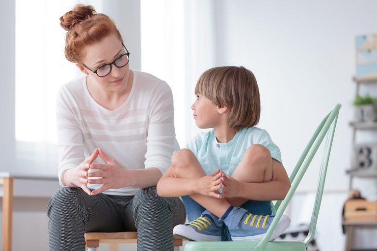 Study Children are 800% Worse When Their Mothers are in the Room