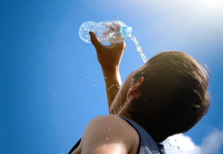 How To Keep Your Body Cool Under Scorching Heat