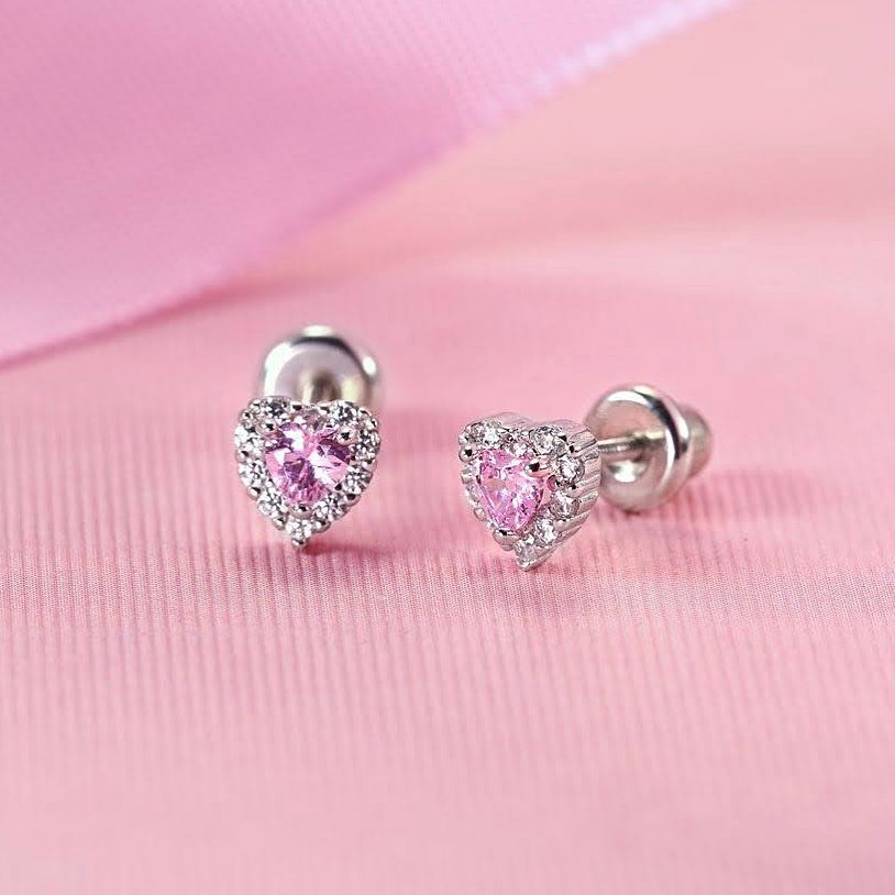 7 Common Misconceptions About Baby Girls’ Earrings - MOM News Daily