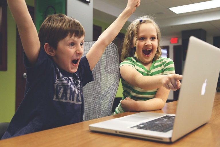 16 Best Online Classes for Kids in 2021