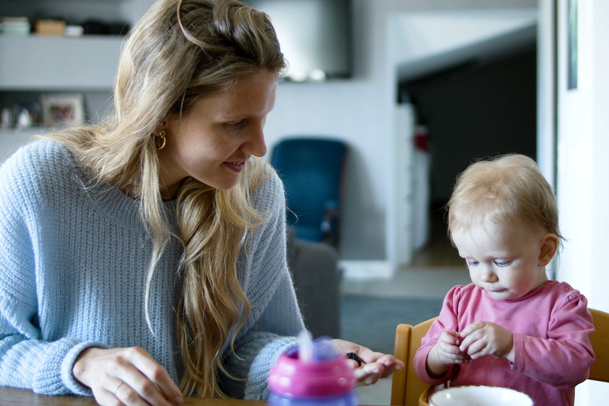 Great Ways for Nannies to Bond With Children