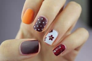 How to Tell the Difference Between Good and Bad Nails