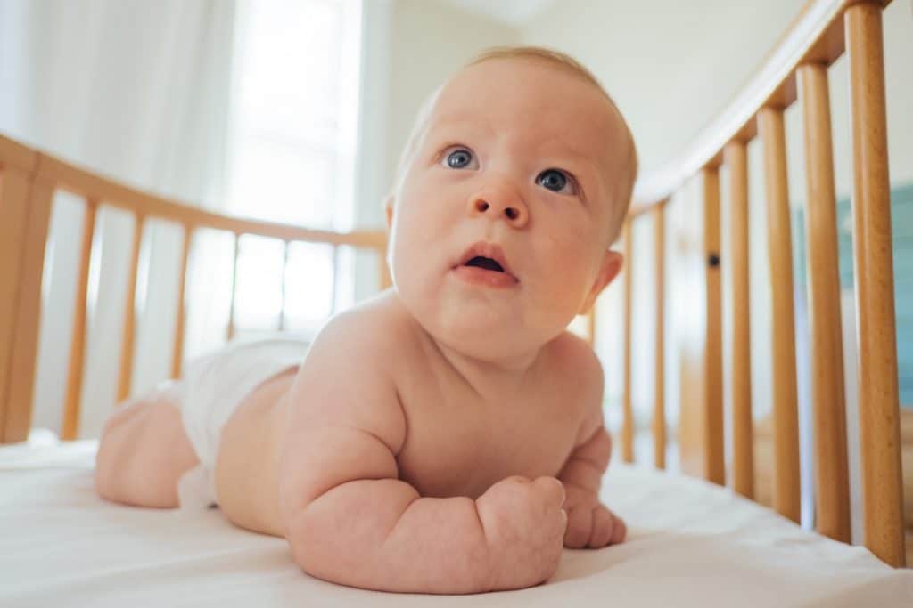 paul hanaoka 7ydep8OEvbc unsplash 1024x683 - How to Teach Baby to Roll From Tummy to Back?