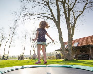 8 Outdoor Games for the Whole Family
