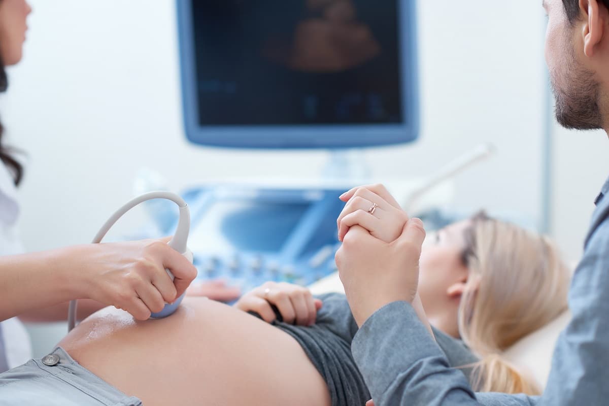 Womens Ultrasound How To Prepare And What To Expect  - How Many Ultrasounds During Pregnancy?