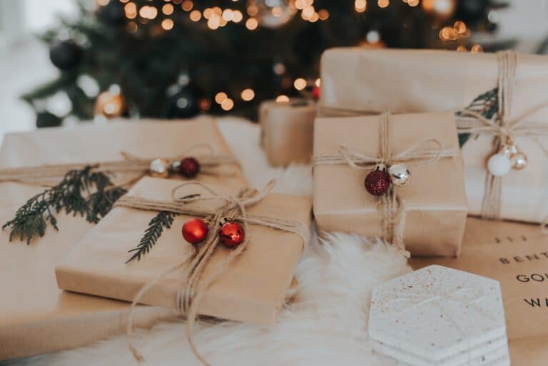 4 Tips For Meaningful Christmas Gift Giving