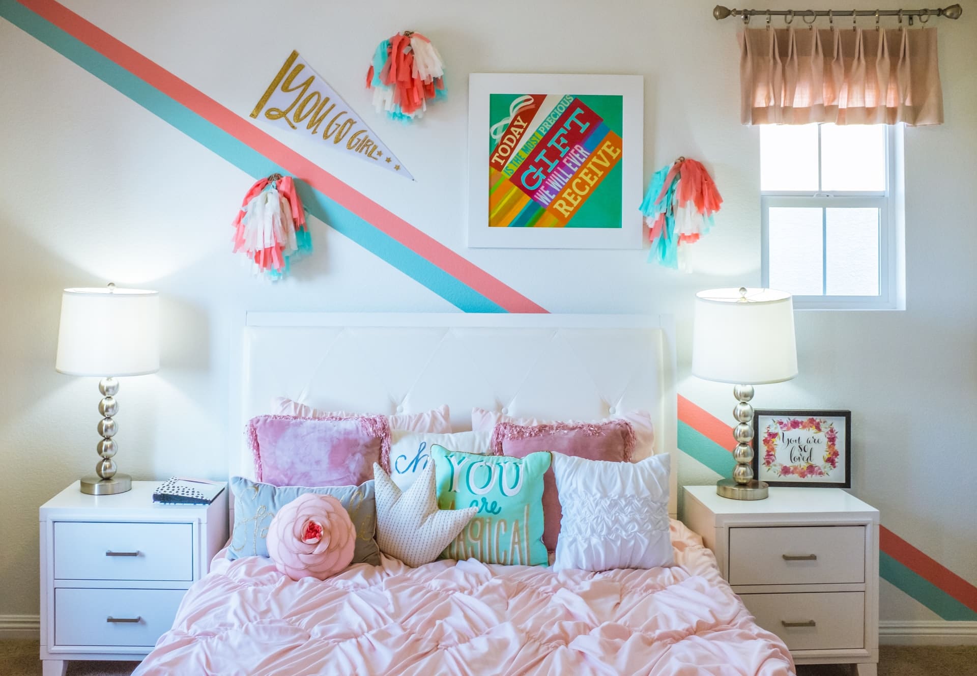 neonbrand b GtasP517U unsplash - How to Turn a Nursery into a Toddler Bedroom