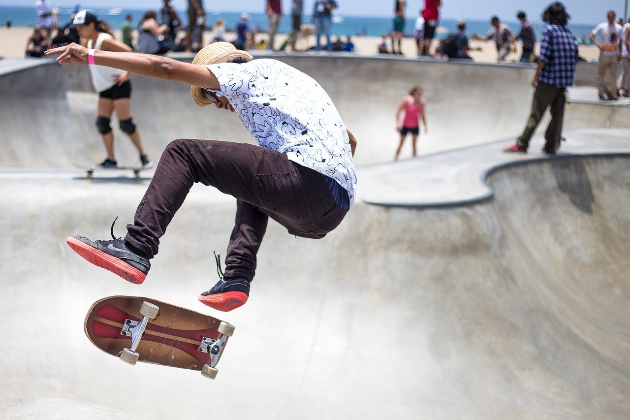 skater g94ee5d7d9 1280 - Top Tips to Have the Best Time at a Live Event with Your Children