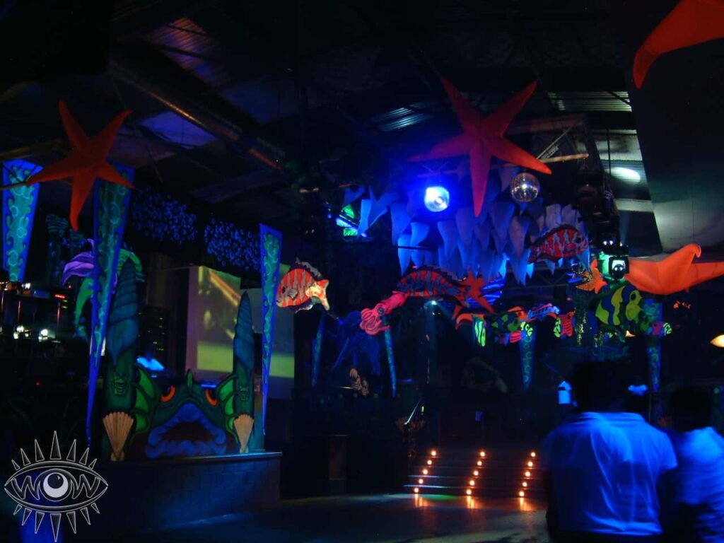 immersive club decor installation art psychedelic atlantis underwater 01