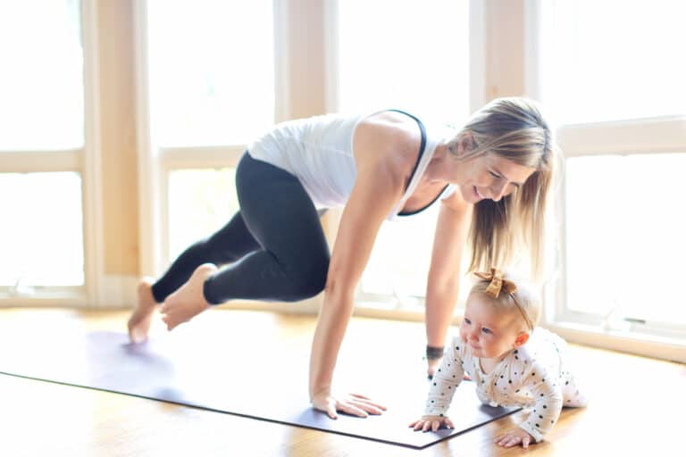 5 Easy Fitness Activities For Busy Moms