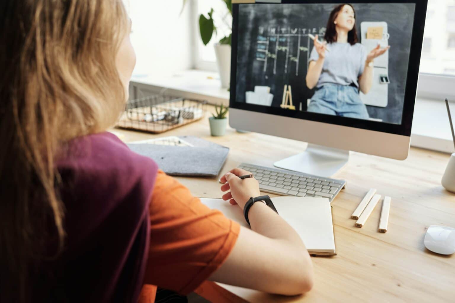 9 best online english classes for kids in india online english