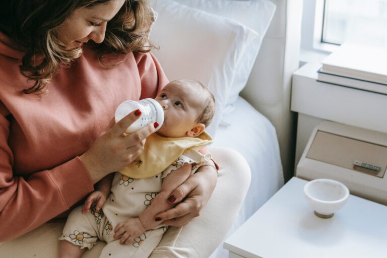 15 Best Baby Bottles For Breastfed Babies Of 2022