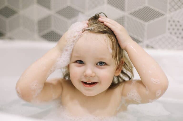 Complete Guide On Top 7 Best Baby Shampoo In India