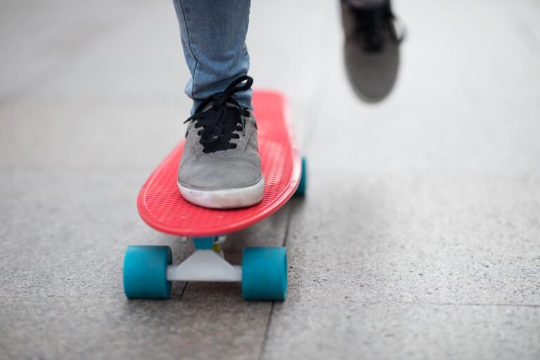 11 Best Skateboard for Kids in India 2022 Reviews