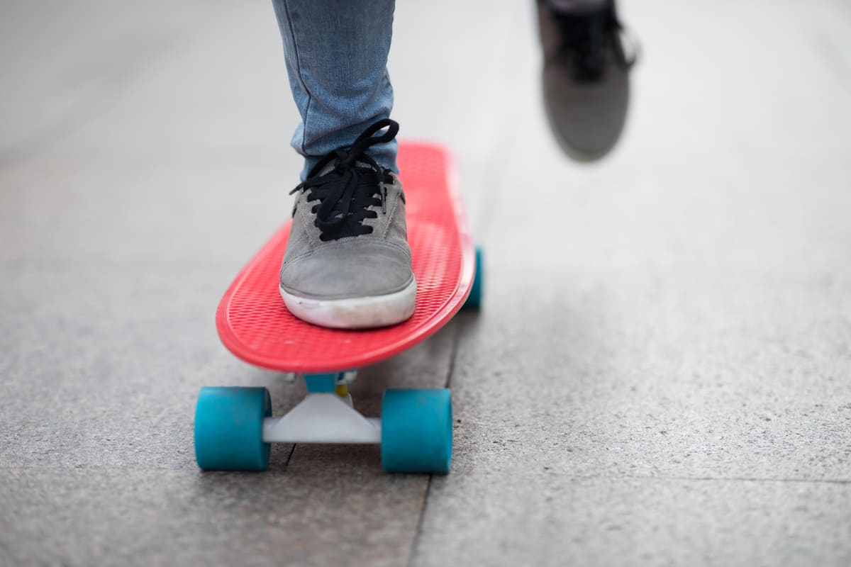skateboarder skateboarding at city 2022 01 11 14 42 27 utc(1)(1)