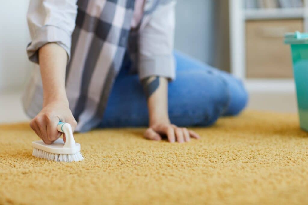 washing the carpet at home