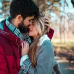 4 Kind Gestures You Can Do to Show Someone You Love Them