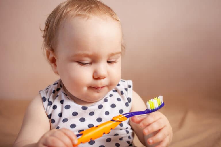 Ask a Dentist – When do I Need to Start Brushing My Baby’s Teeth?