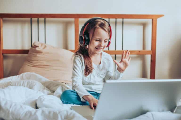 13 Benefits of Online Education For Kids