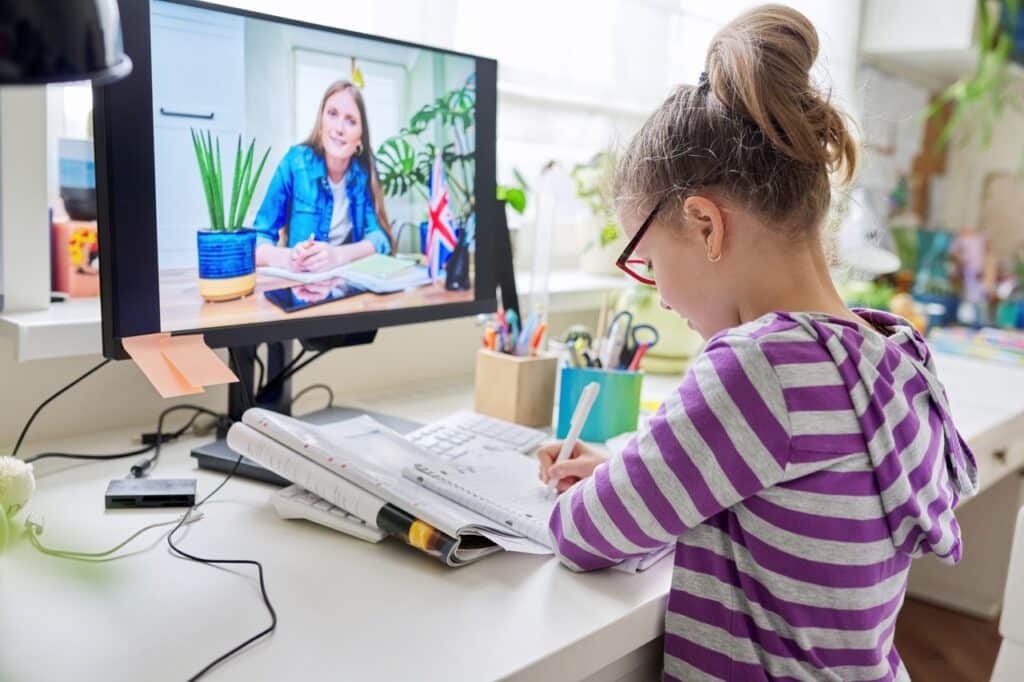13 benefits of online education for kids mom news daily