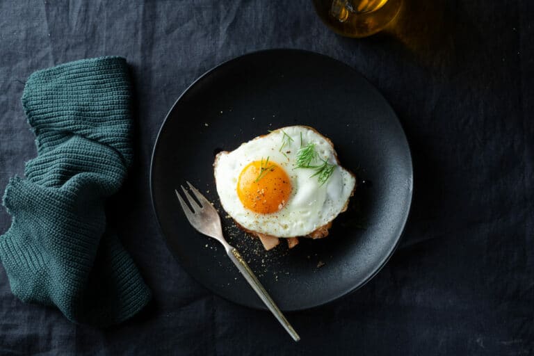 How Much Protein is in One Egg