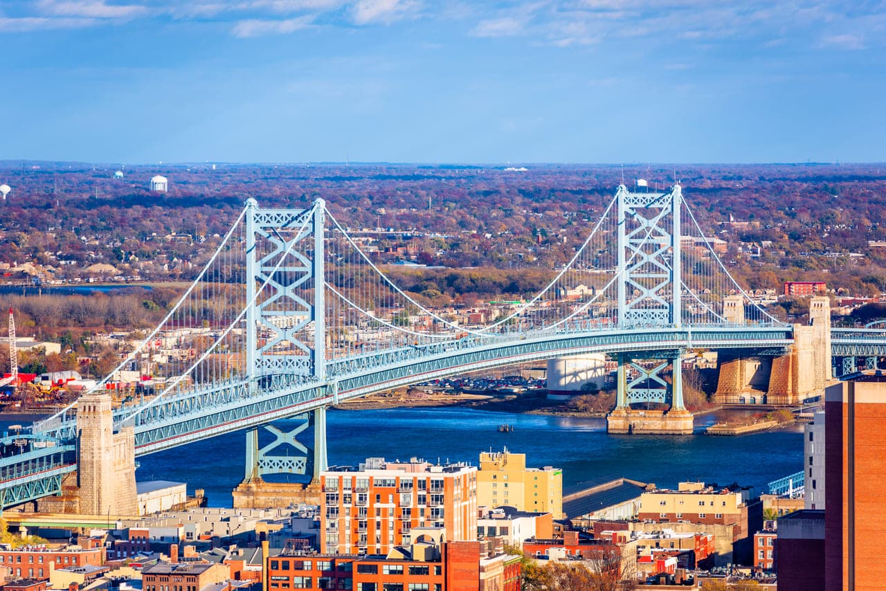 benjamin franklin bridge spanning the delaware riv 2022 01 28 02 41 21 utc(1)(1)