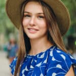 Makeup Tips For Pairing A Blue Dress With Elegance