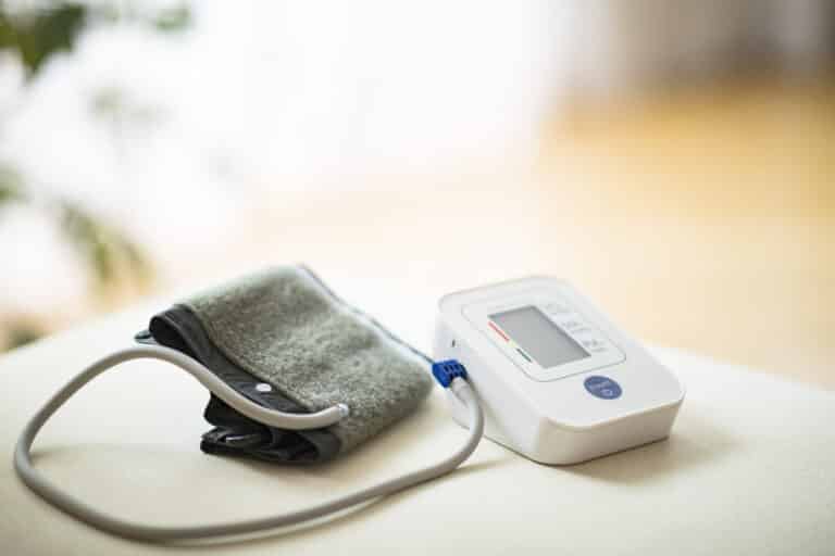 The 11 Best Blood Pressure Machines in India (2023 Reviews)