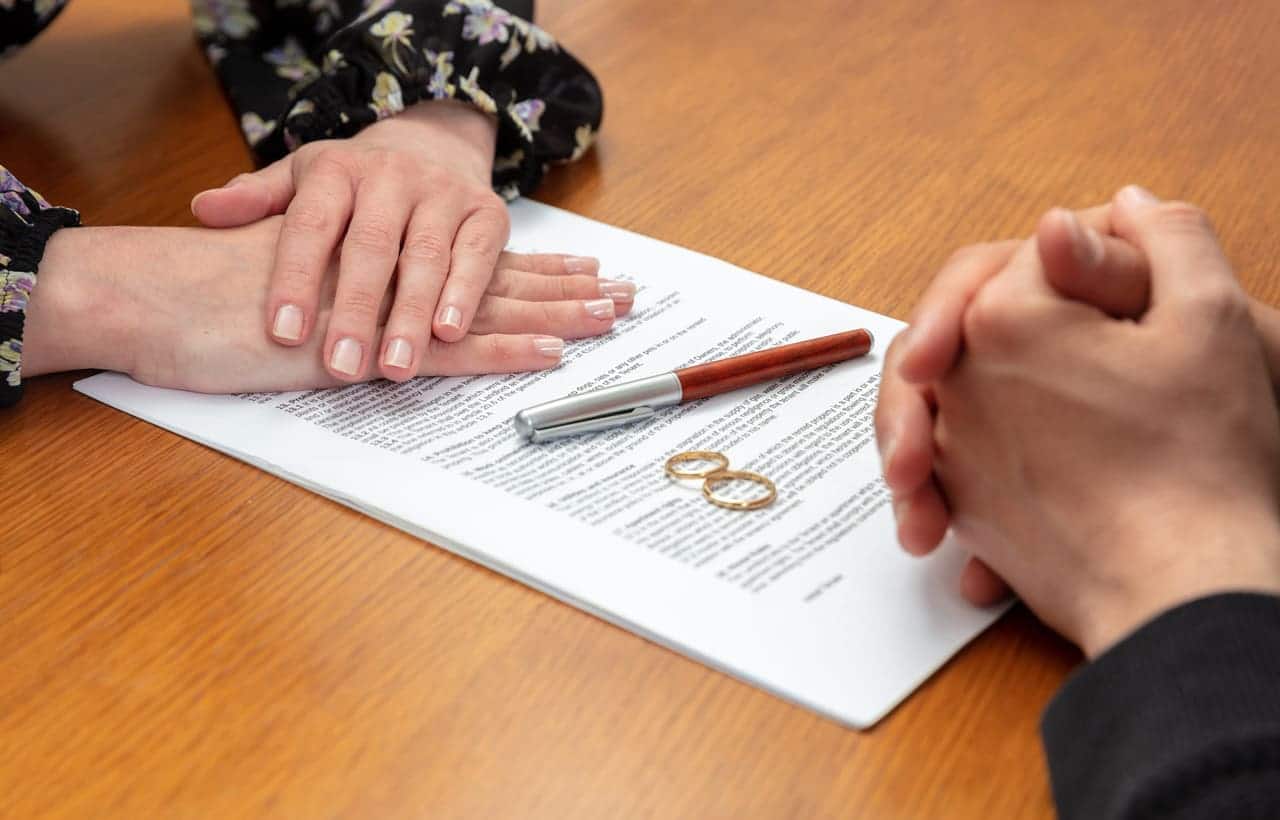 divorce signature marriage dissolution document 2022 12 16 12 11 08 utc