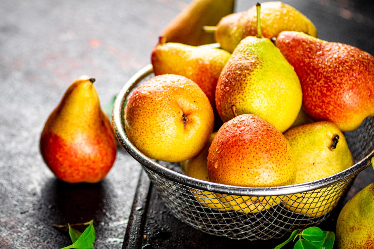 ripe pears in a colander 2022 01 12 00 57 10 utc