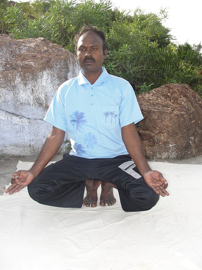 675px bhadrasana