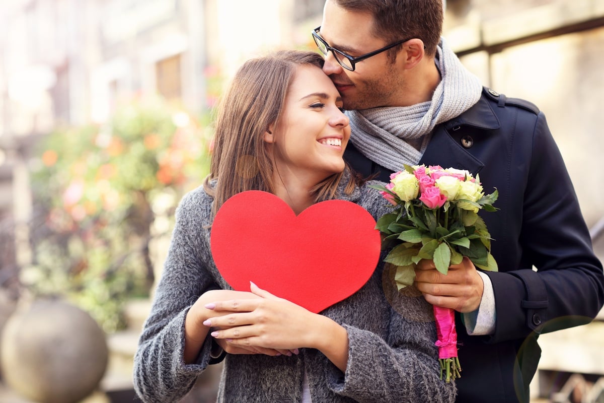 120+ Valentine Friendship Quotes for Best Friends and Close Friends