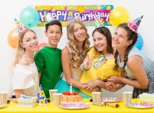 250+ Happy Birthday Wishes and Quotes for Friend