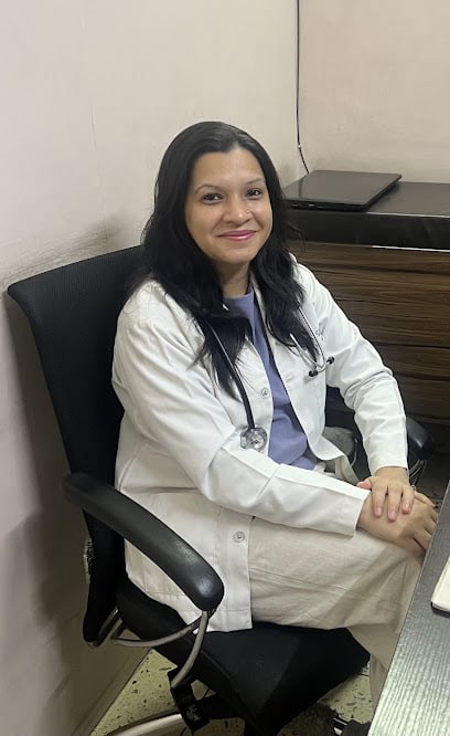 Portrait of Dr Saumya Rathi